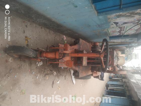 ইট ভাঙ্গার মেশিন